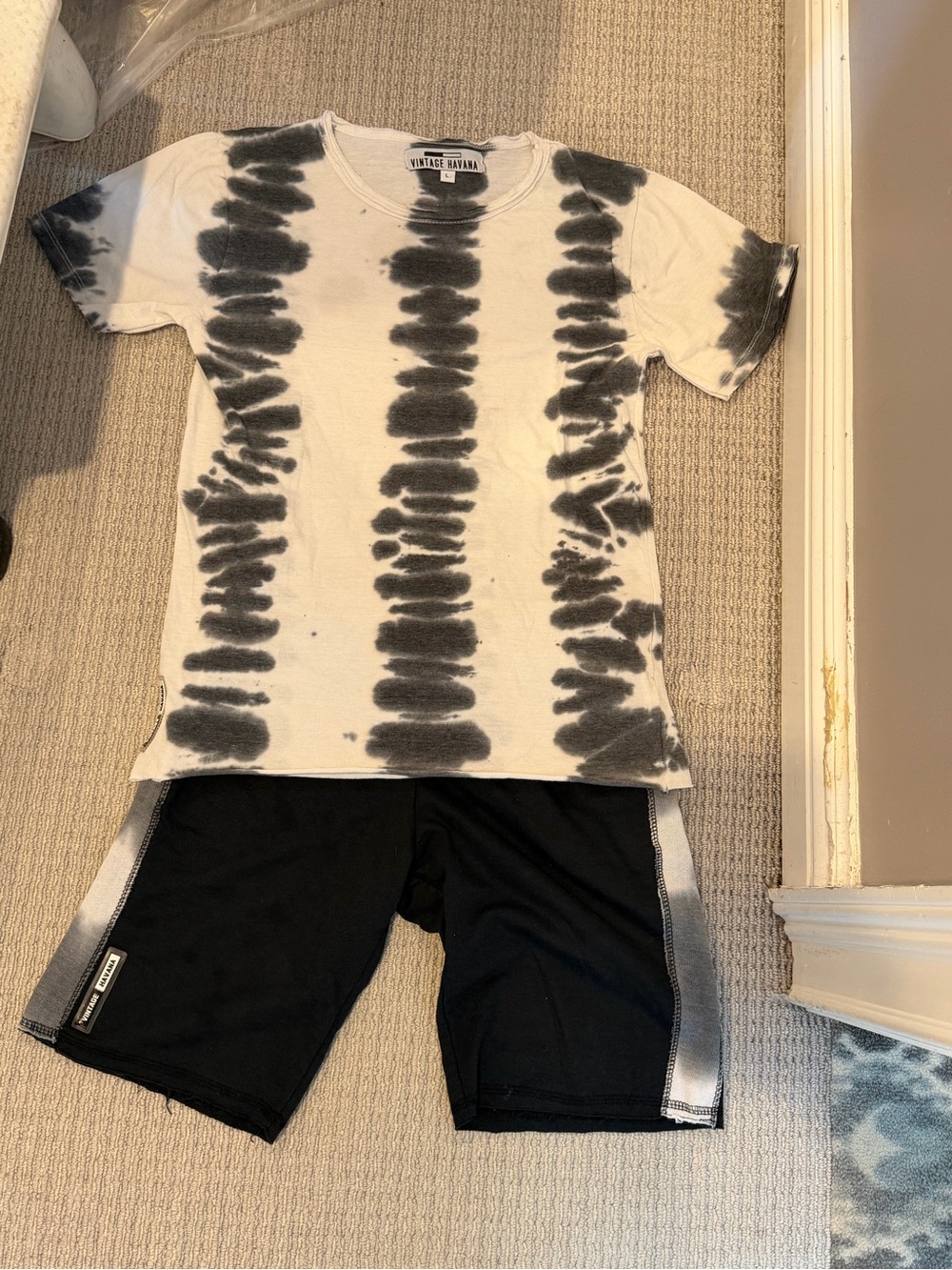Vintage Havana Kids Black & White Tie-Dye Short Sleeve Tee